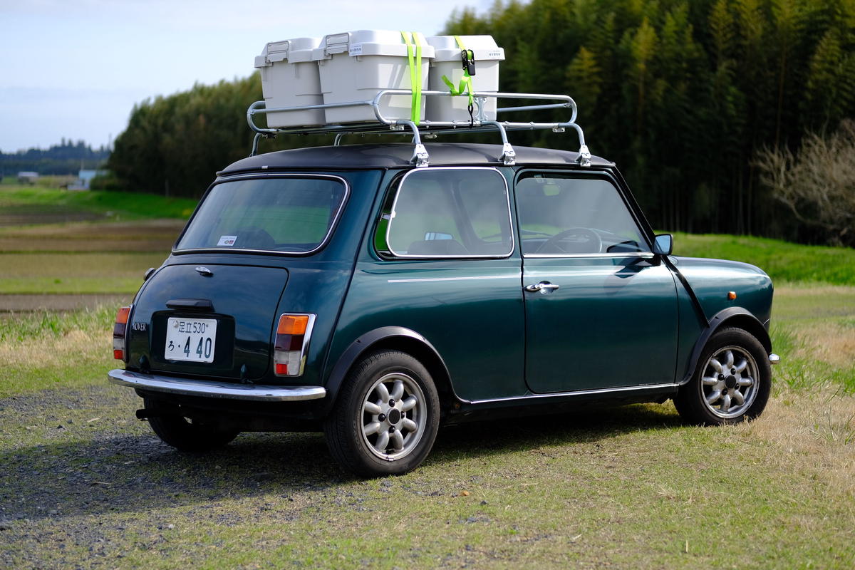 旧車おしゃれルーフキャリア ルーフラック ローバーミニ