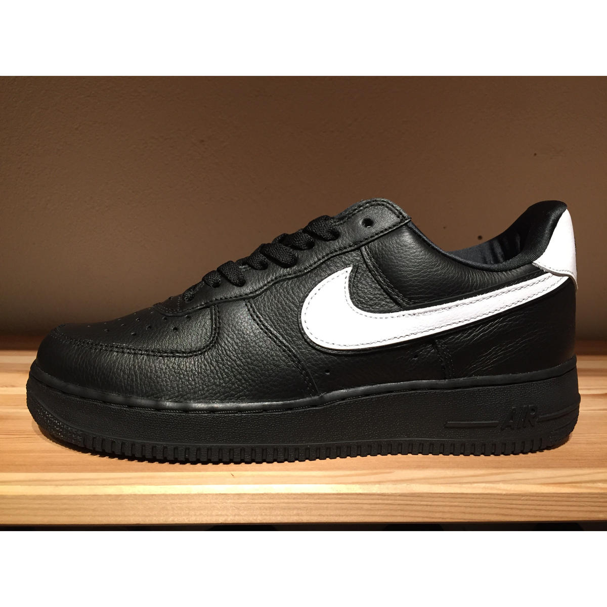 nike air force 1 low retro premium