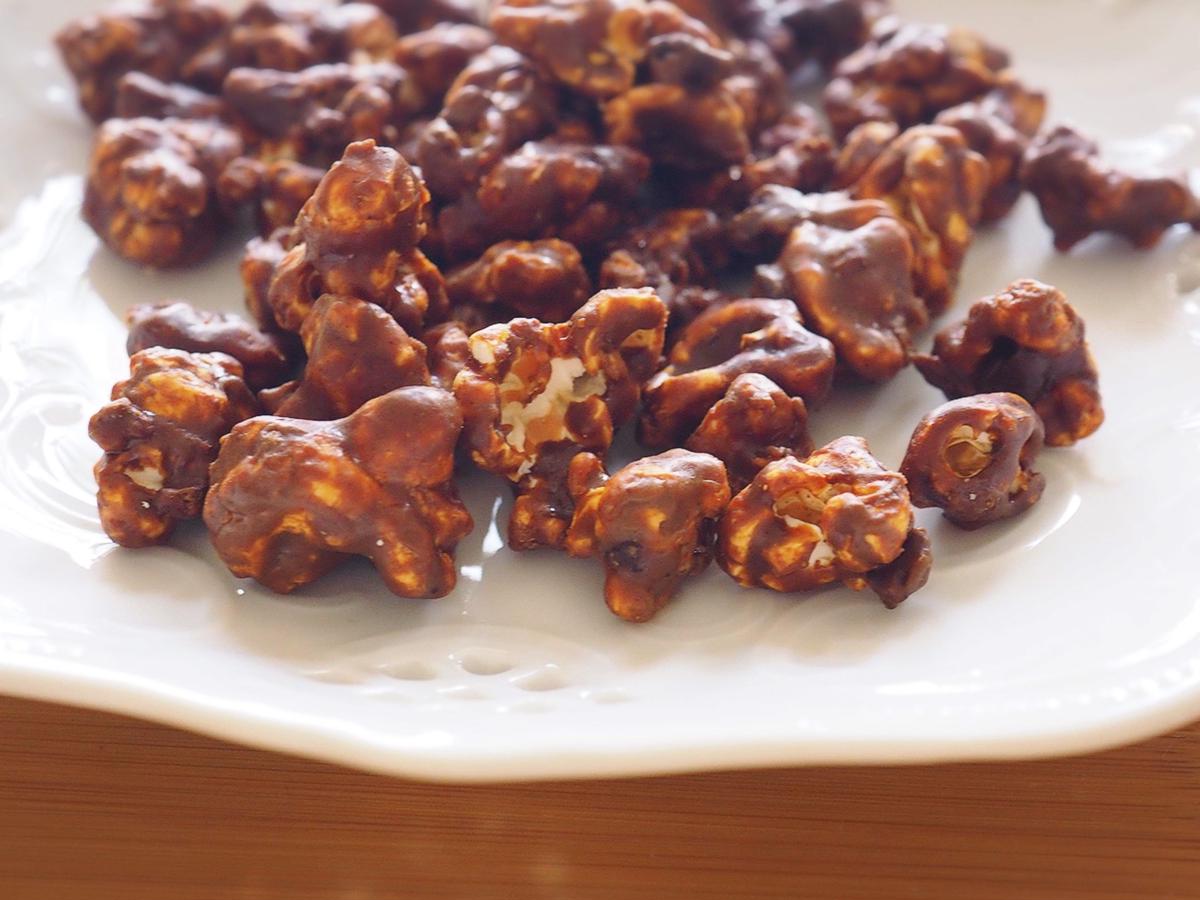 10g増量 太田哲雄シェフ Tetsuキャラメルポップコーン 5袋セット 送料着払い A