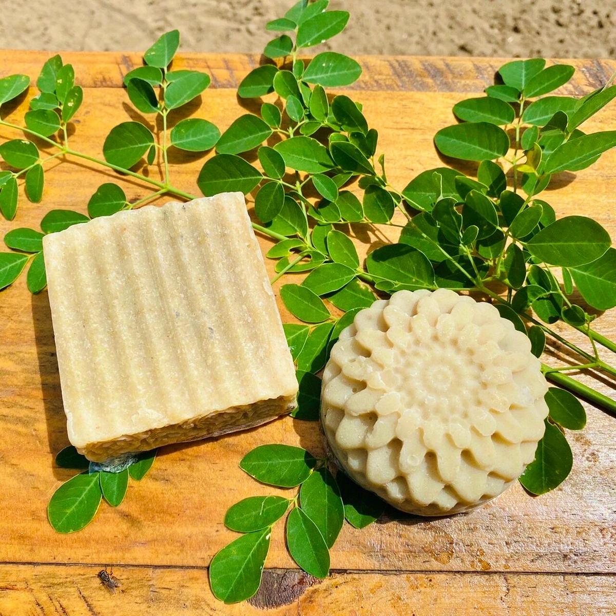 African Tree ケニア起業家コラボ企画 モリンガソープ African Tree