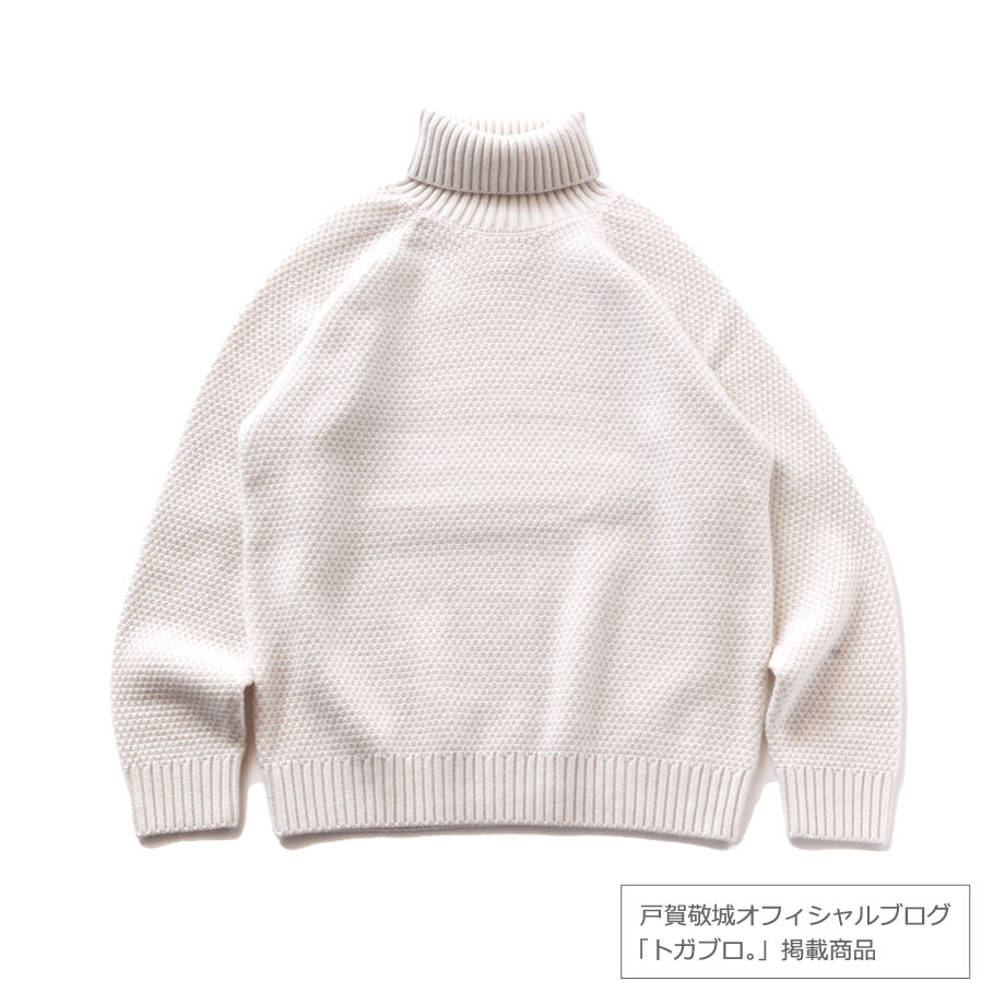 戸賀の秋冬白ニット、ガーメントラボだ！ | 戸賀敬城