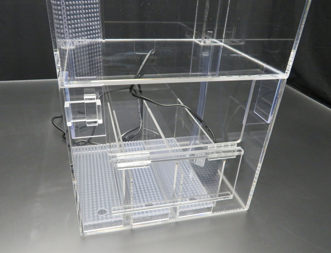 玄関先迄納品 A 2 ポコポコ屋根のオーバーフロー水槽 30 61cm ４層浄化槽 Shipsctc Org