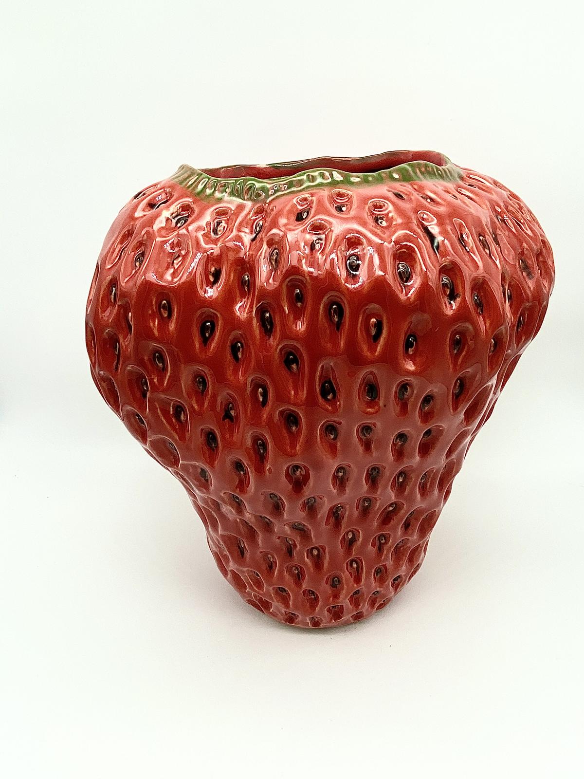 Strawberry Flower Vase いちごのフラワーベース 超激得sale