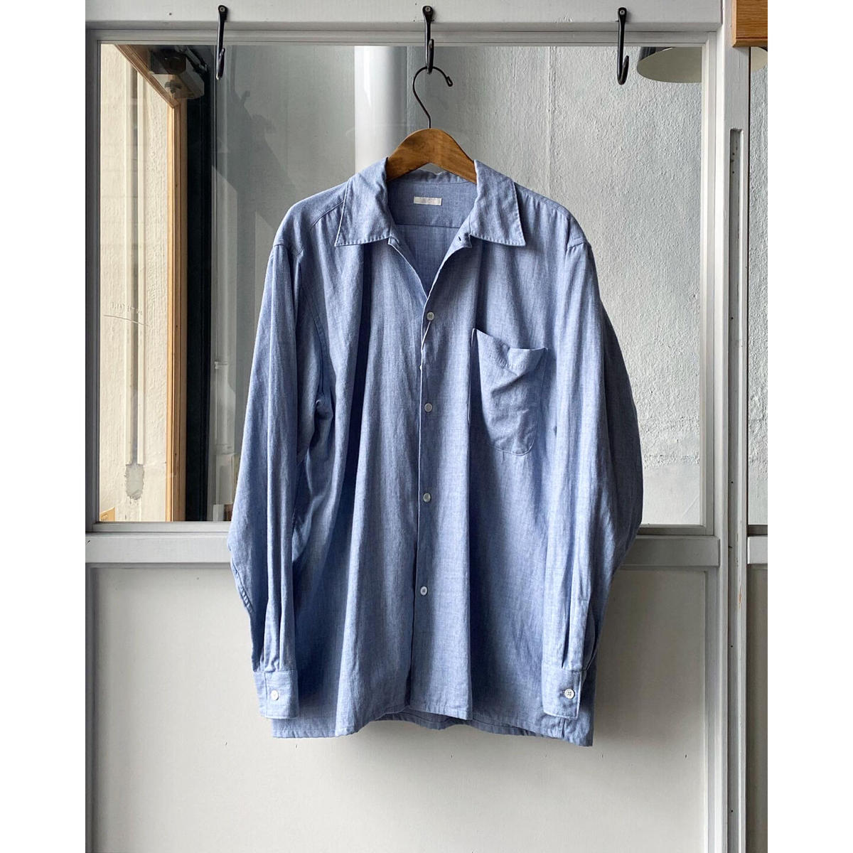 COMOLI コットンカシミヤ オープンカラーシャツ | Less Higashikawa