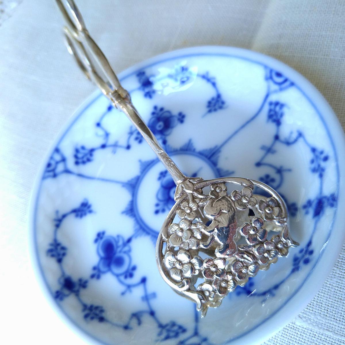 1920年頃ドイツ/Pforzheim/ChristophWidmann工房のウサギちゃんと花...