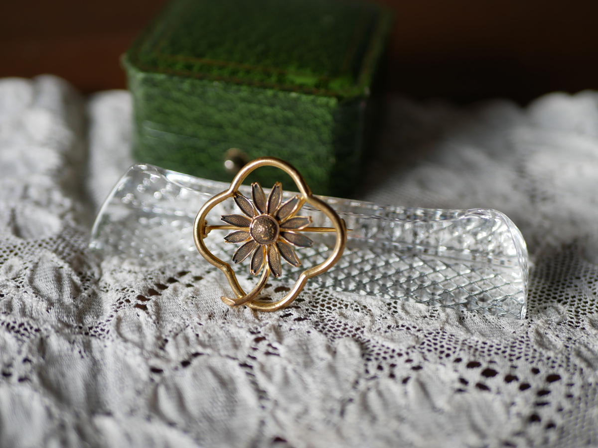 french brooch お花のブローチ フランスアンティーク | mamantique