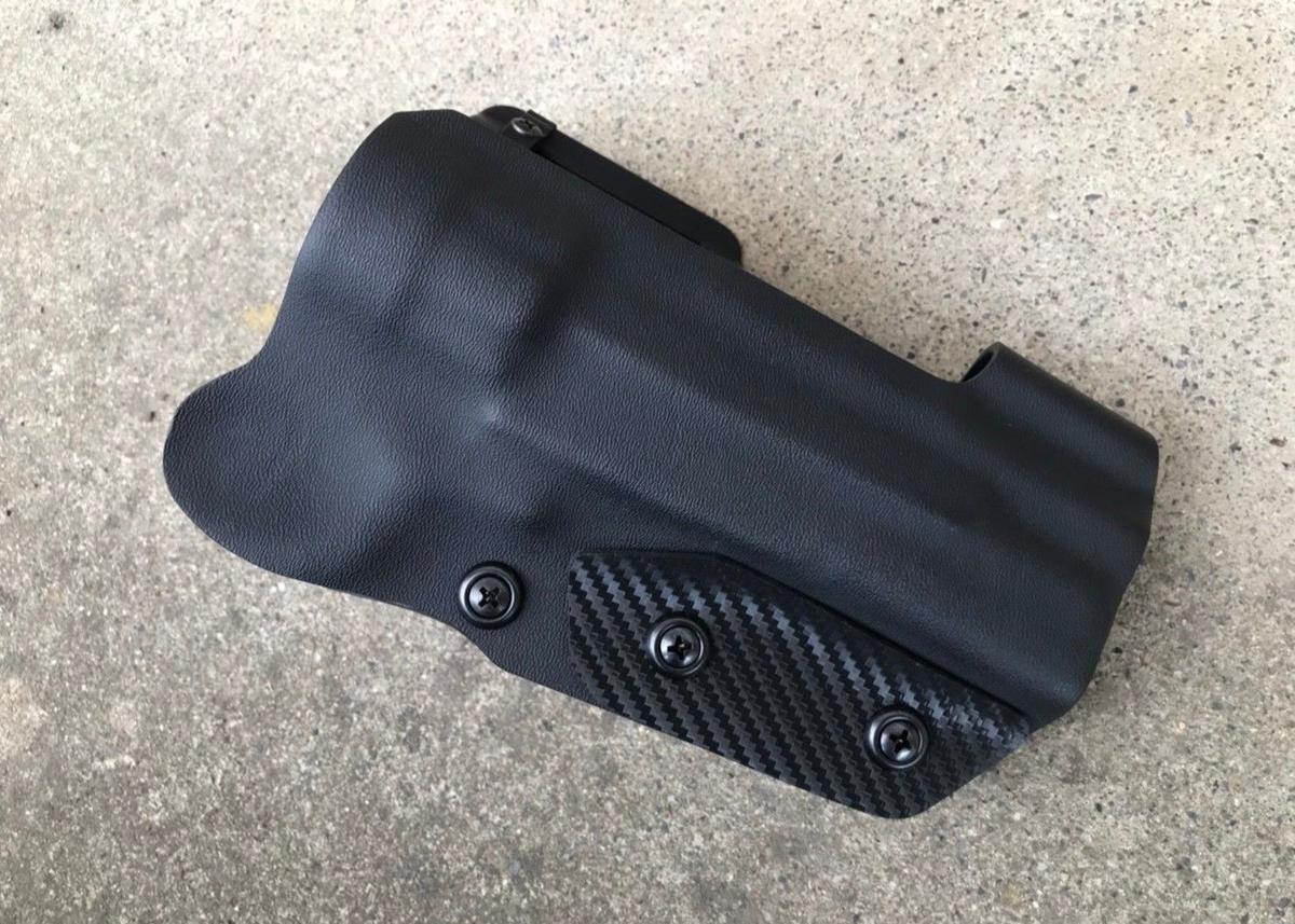 タナカ S&W M327 M&P R8 5インチ w/XC-1タイプライト用Kydex®ホルス...