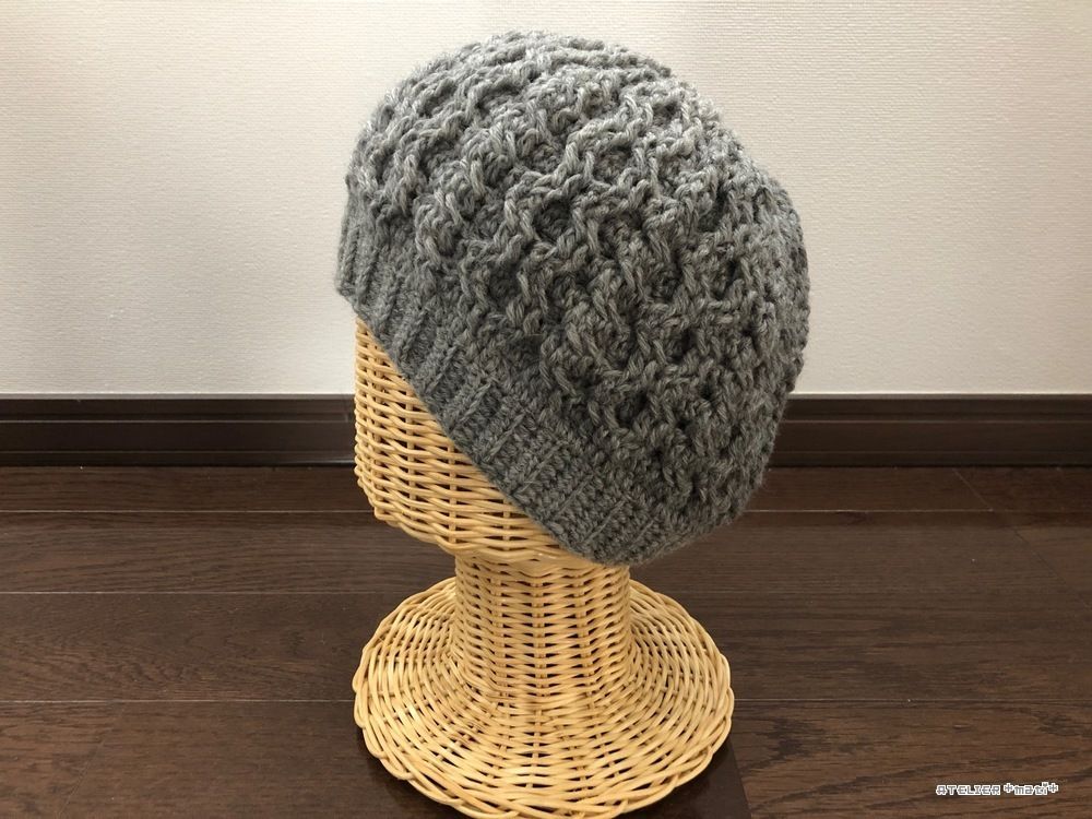 かぎ針アラン模様風まんまるニット帽 3サイズ かぎ針編み雑貨の編み図 Atelier