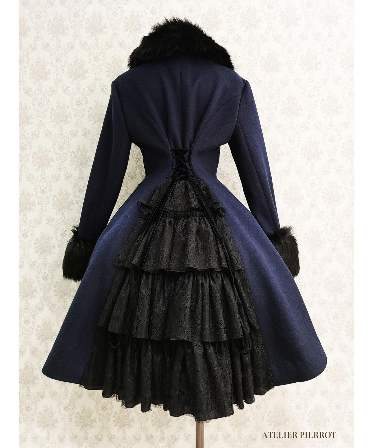 ATELIER PIERROT クロッカスケープコート BLACK