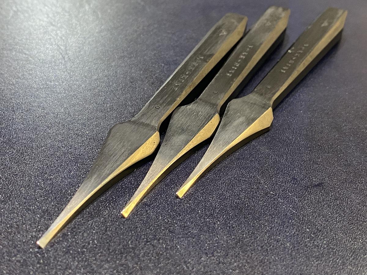 YORKSHINE ヨーロッパ目打ち1刃 | at Leather Works レザークラフトツール