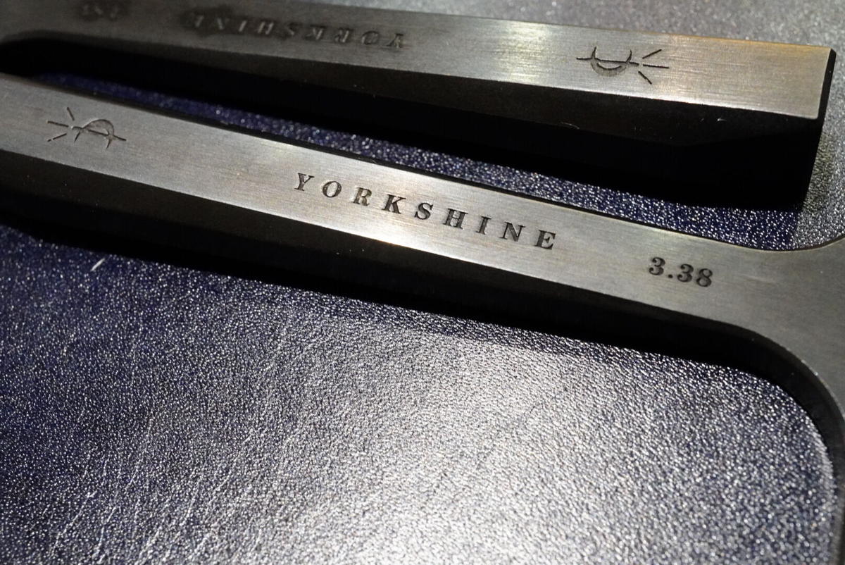 YORKSHINE ヨーロッパ目打ち 12刃 ※予約販売中 | at Leather Wor...