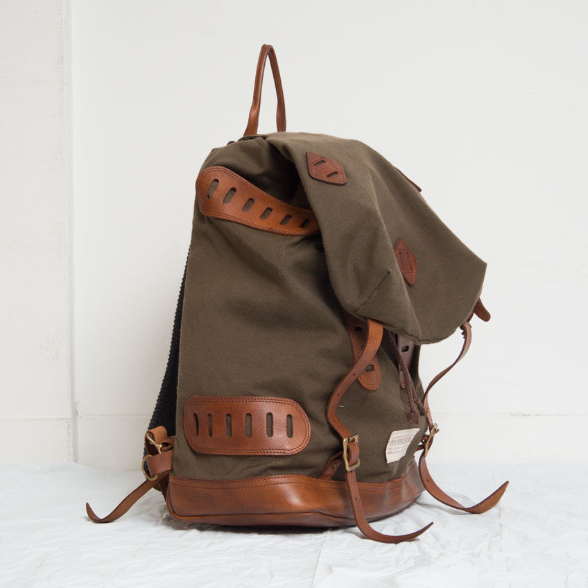INS5153] vasco Equipment ナイロンクロスレザーオールドバックパック