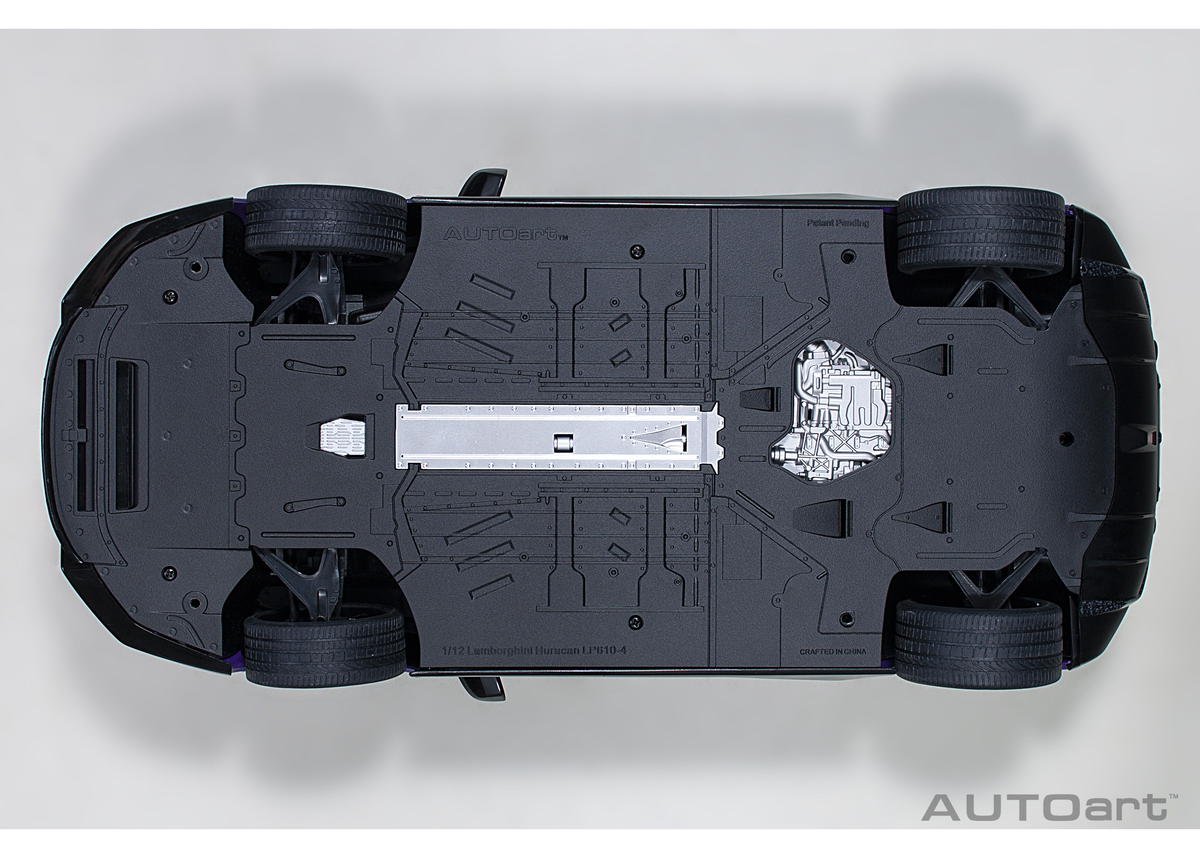AUTOart 1/12 ランボルギーニ ウラカン ペルフォマンテ (パール・パープル) 12... AUTOart 1/12 ランボルギーニ ウラカン ペルフォマンテ (パール・パープル) 12...