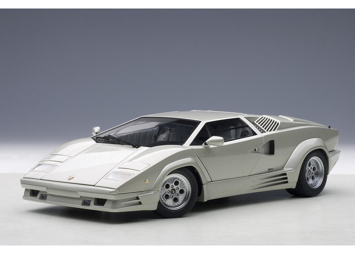 Autoart 1 18 ランボルギーニ カウンタック 25thアニバーサリー シルバー Autoart 1 18 ランボルギーニ カウンタック 25thアニバーサリー シルバー