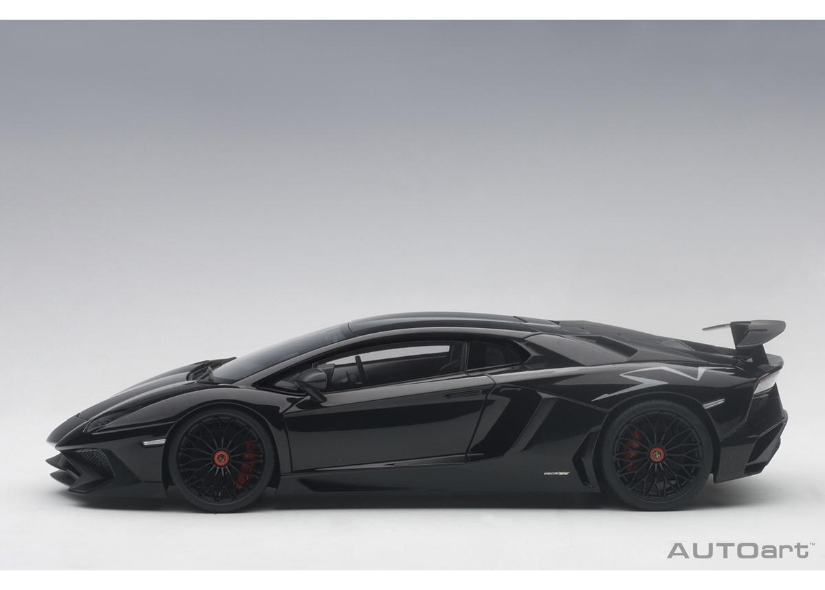 AUTOart 1/18 ランボルギーニ アヴェンタドール LP750-4 SV