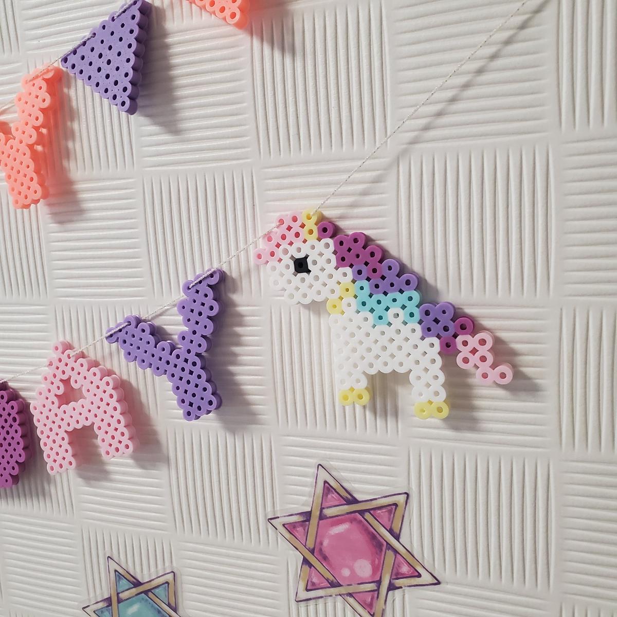 ユニコーンバースデーガーランド お誕生日飾り付け アイロンビーズ アイロンビーズ雑貨 Ay