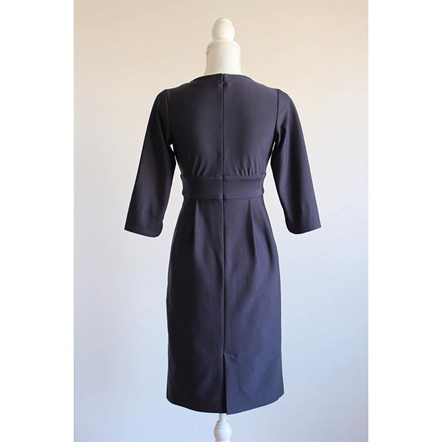 ネイビー ケリーワンピース カシュクール ストレッチ ワンピース Ayuwa Onli