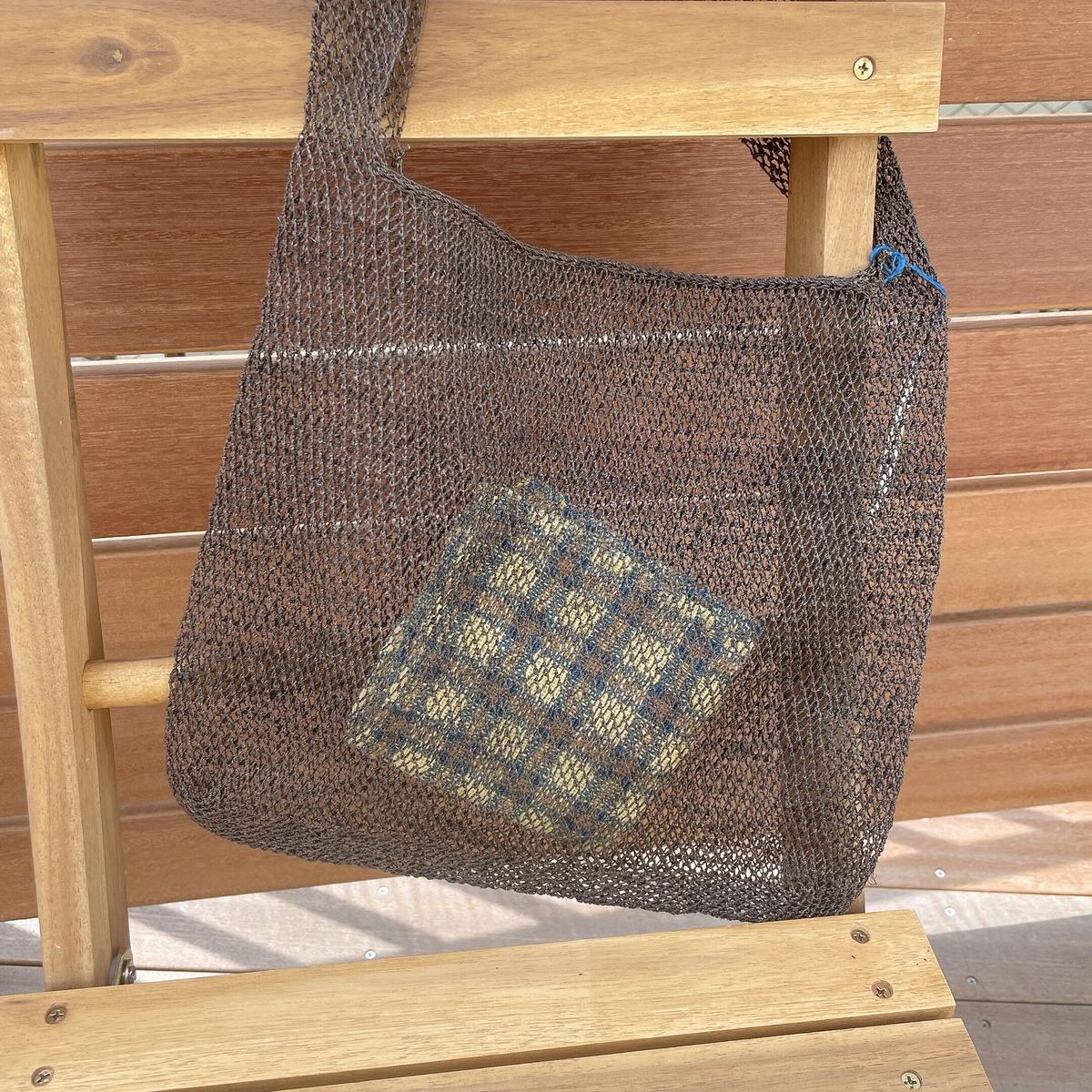 ラオス×葛の木の繊維ショルダーバッグ(刺繍付き) | アジアン