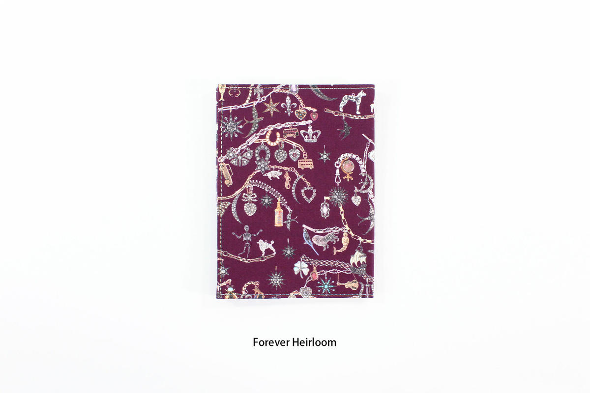 LIBERTY PRINT BOOK COVER 文庫 2022 AW SEASONAL