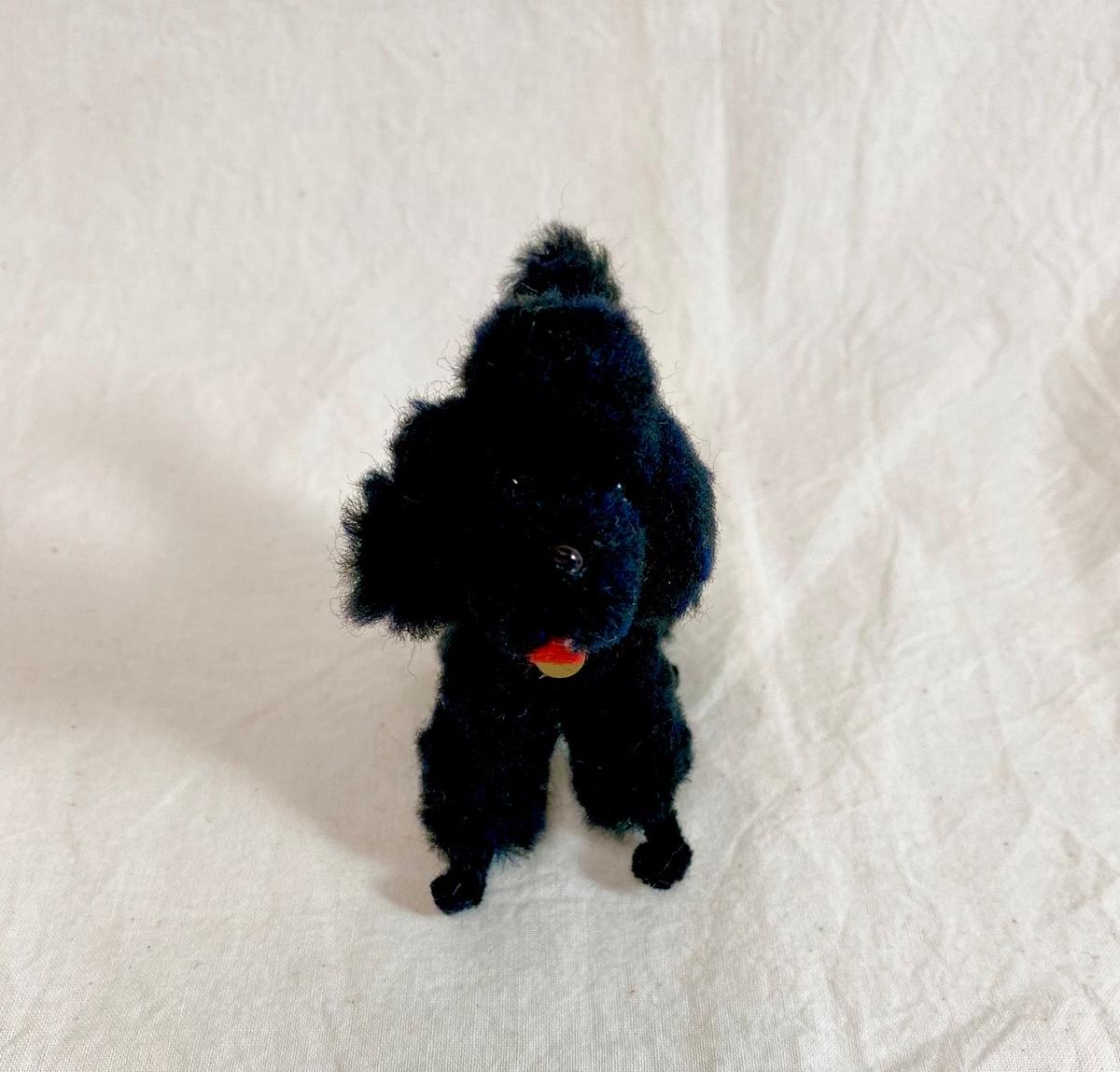 L黒プードル ポンポン Biscuit Web Store