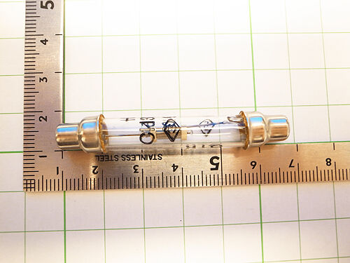 ガイガーミューラー計数管 BLACK BOX BUZZ