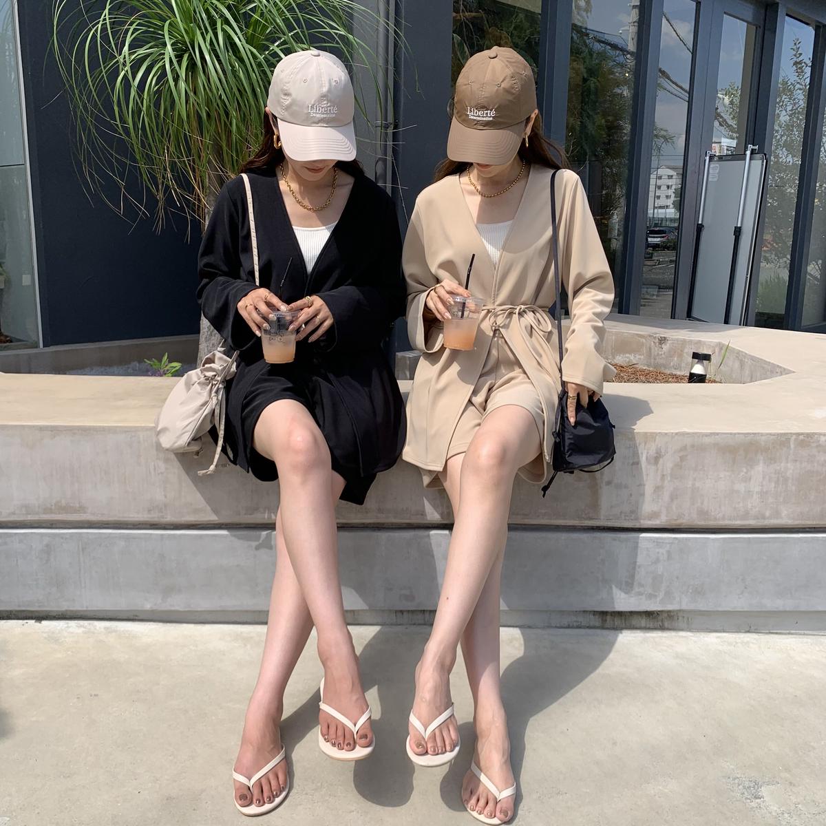 バーゲンで BLATE ラッシュガード 水陸パンツセット 水着