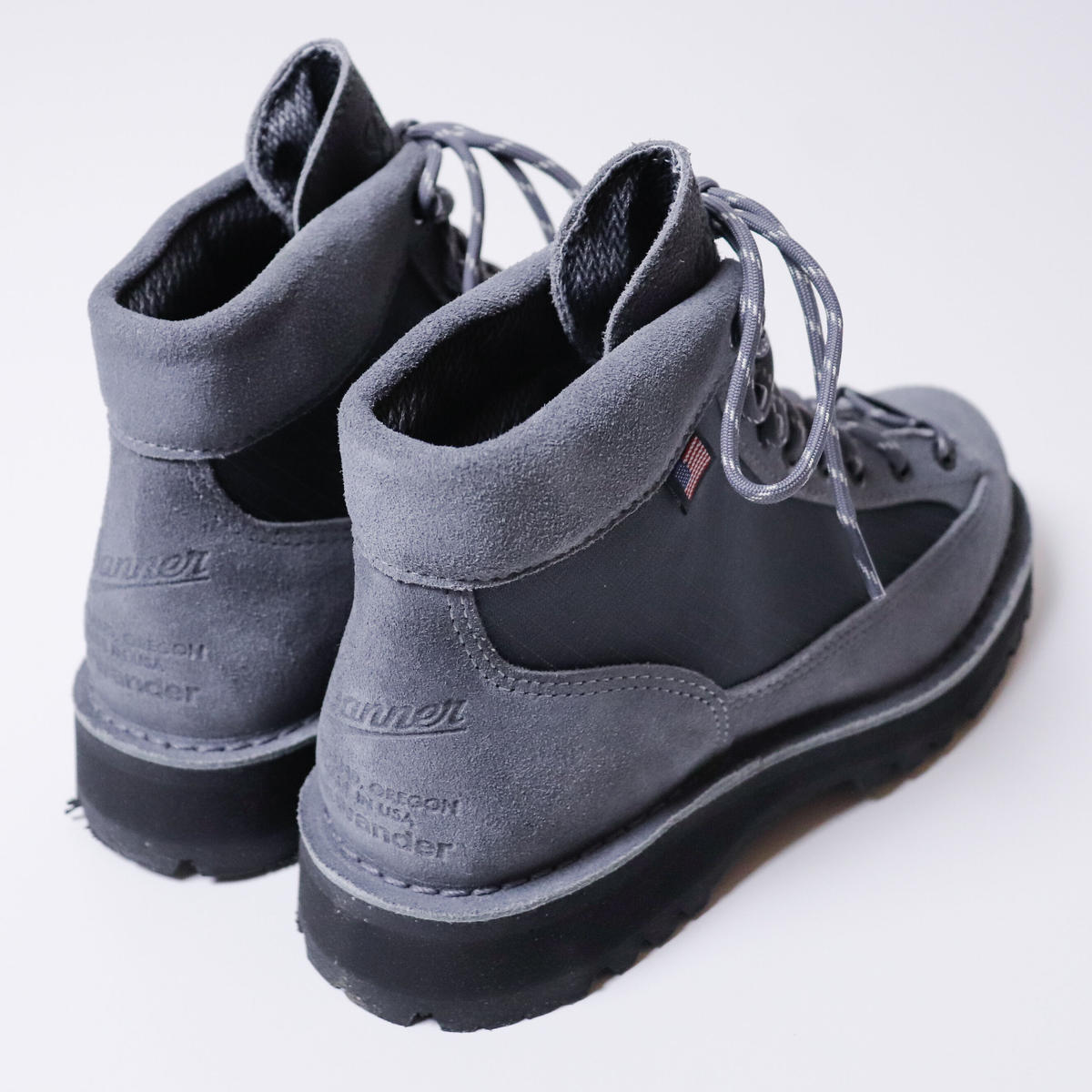 【MEN'S】Danner × and wander[ダナー×アンドワンダー] made in USA ダナーライトコラボモデル