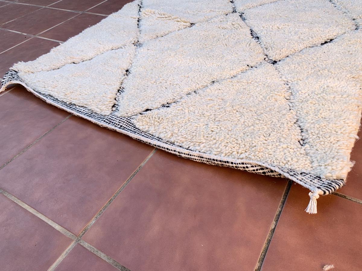 モロッコ ラグ rug ベニワレン ザナフィ カーペット 絨毯 プフ モロッコ ラグ rug ベニワレン ザナフィ カーペット 絨毯 プフ