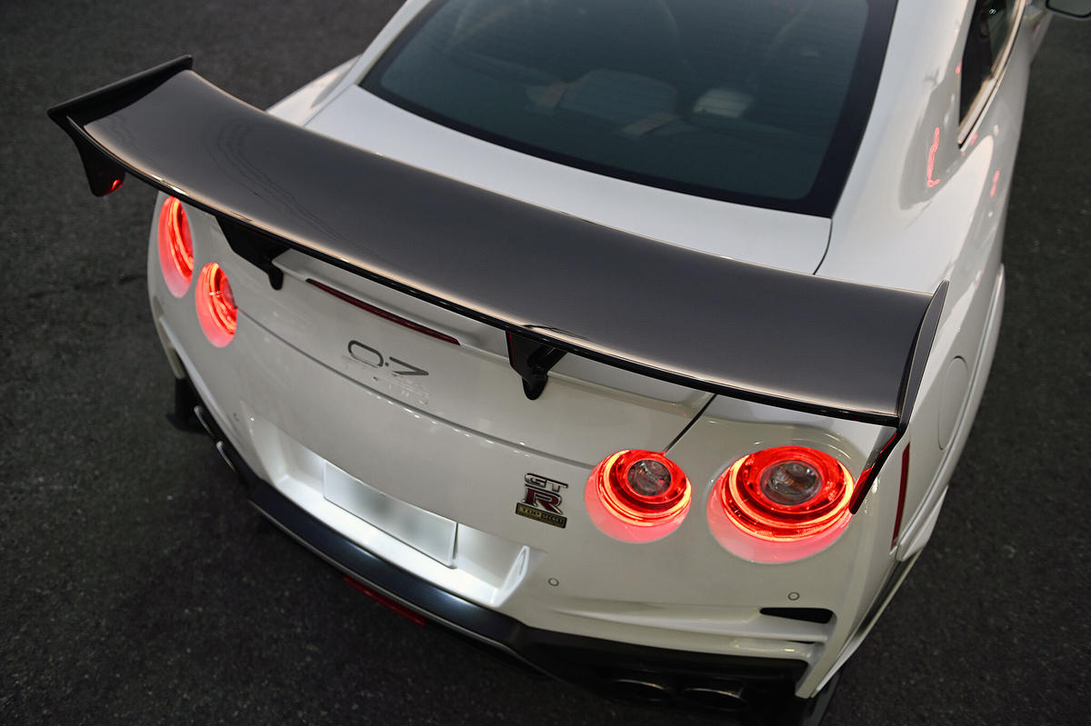 TOP SECRET R35 GTウイング ST1 | Az-style