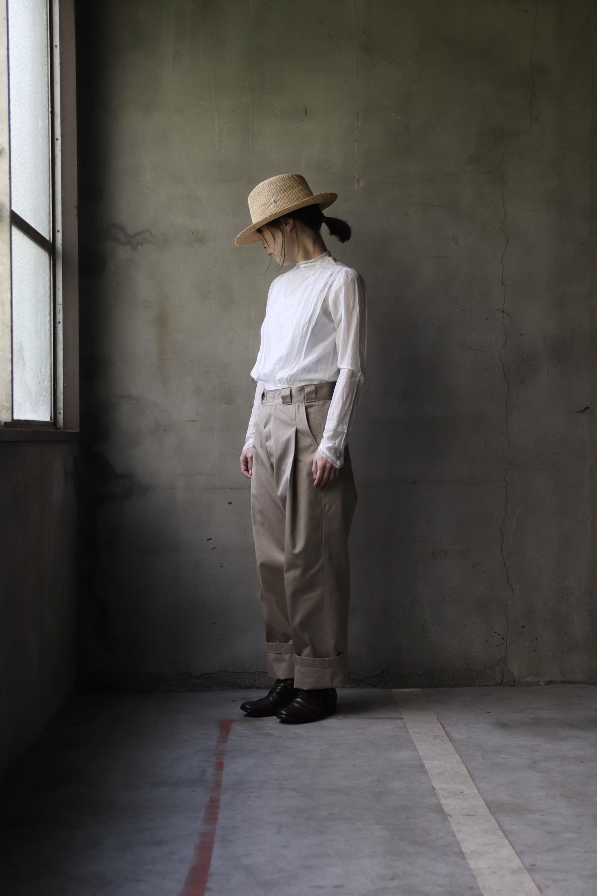 GASA（ネイティブビレッジ）のパンツ