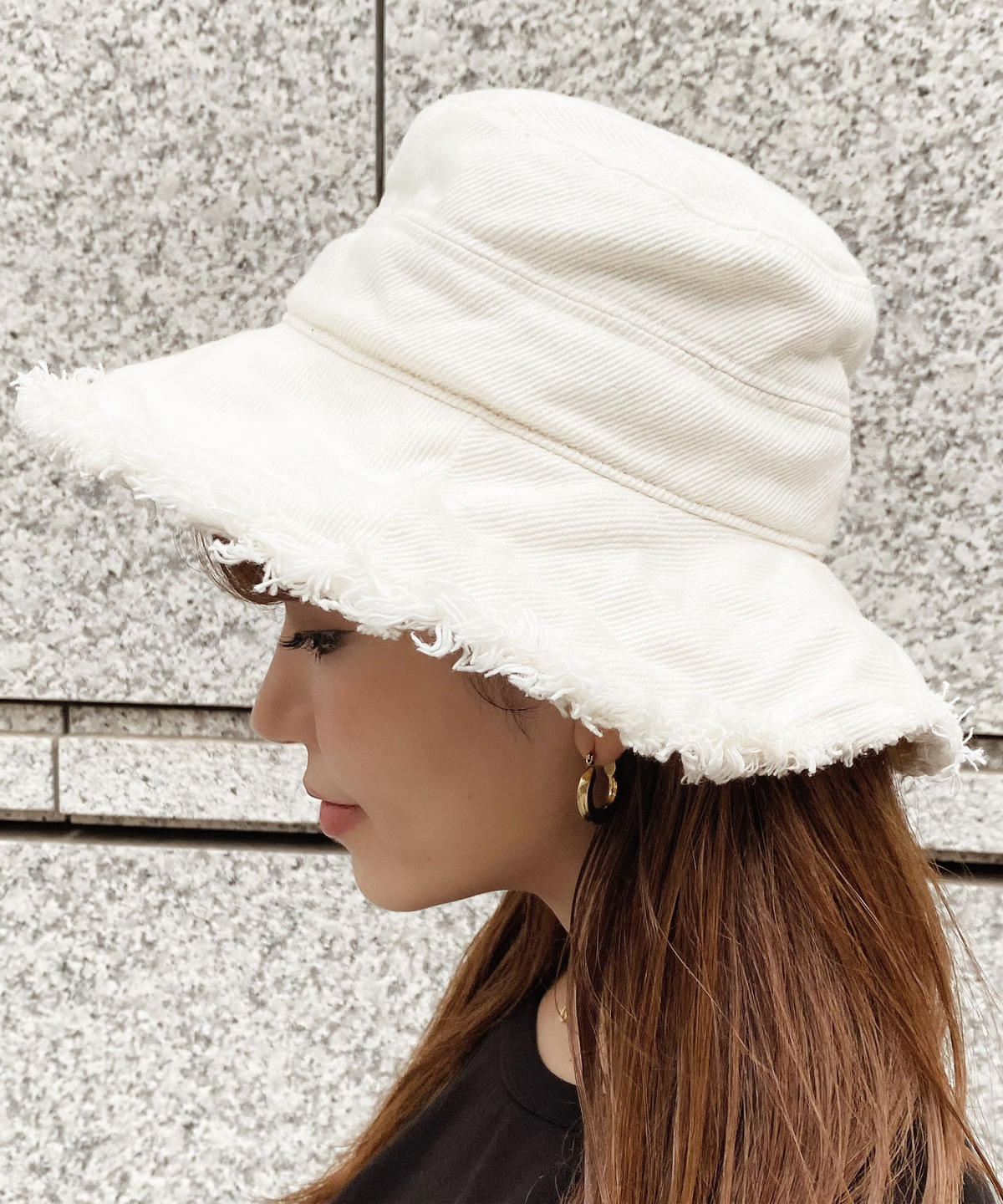 FRINGE BUCKET HAT c h é m e