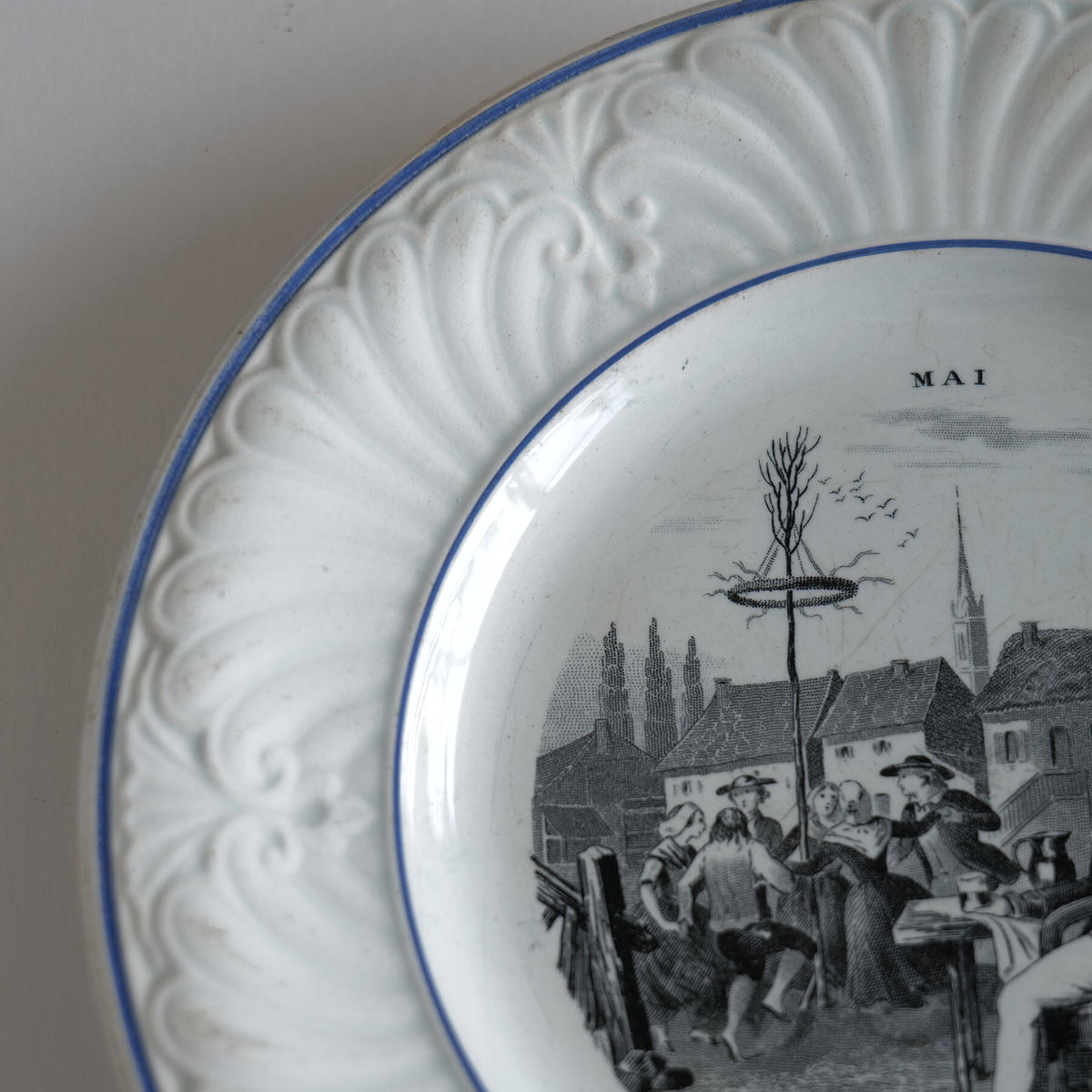 フランスアンティーク モントロー窯 グリザイユ シャンソン絵皿