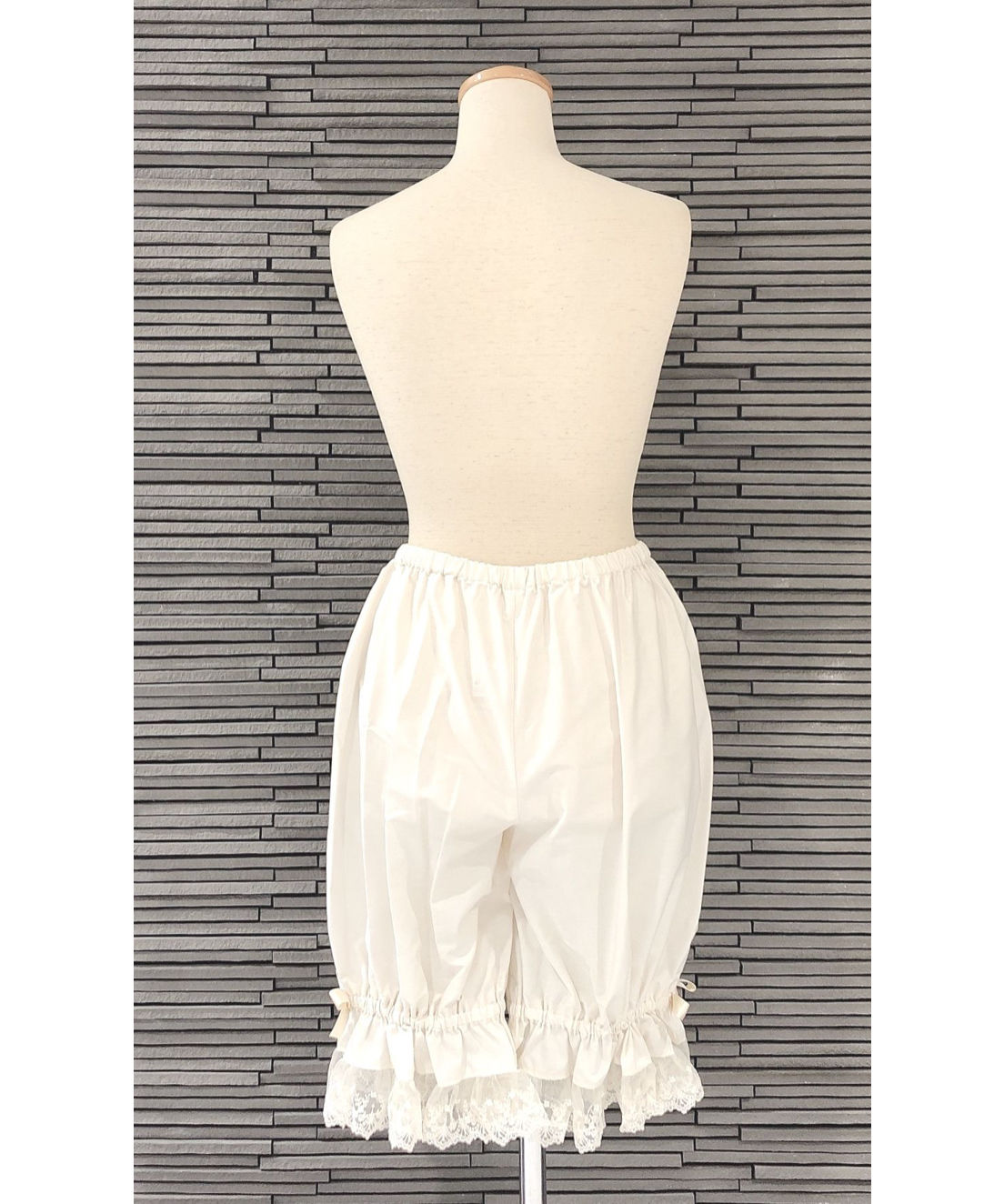 Innocent World/ レースとリボンのドロワーズ（生成×チュールレース） | cho...