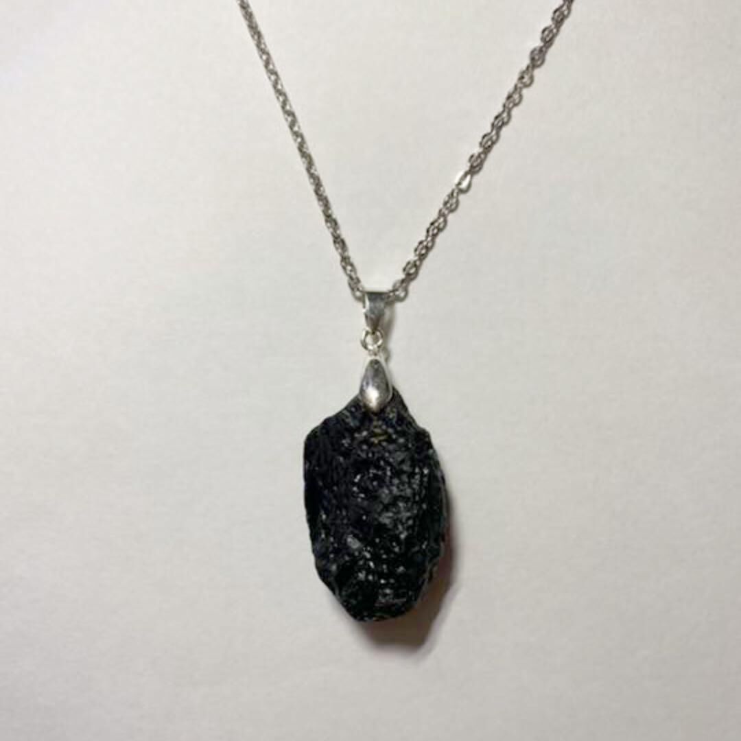 原石】2.3g チンターマニストーン(タキオン化済) 直輸入