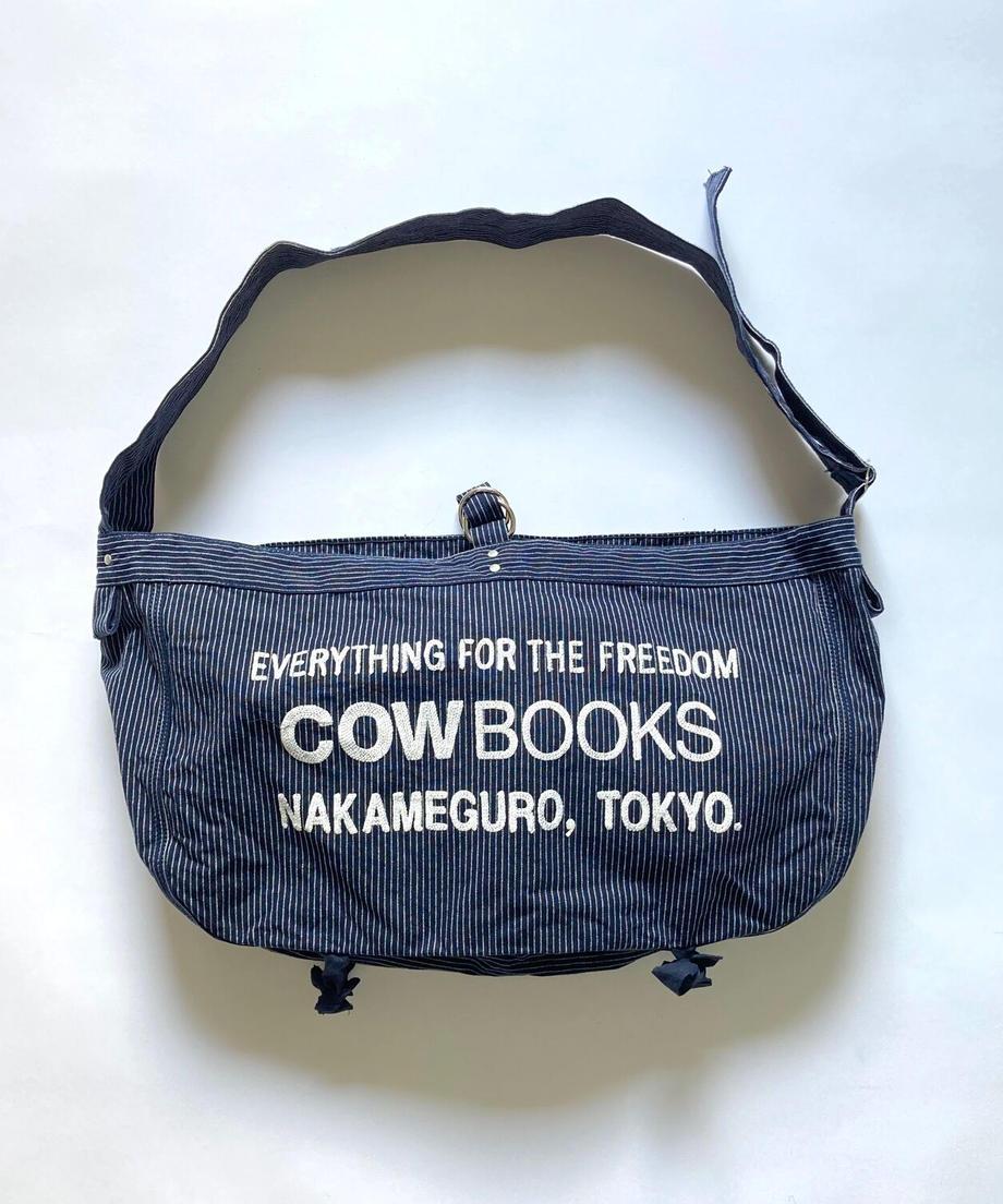 News Boy Bag ( Navy) | COWBOOKS