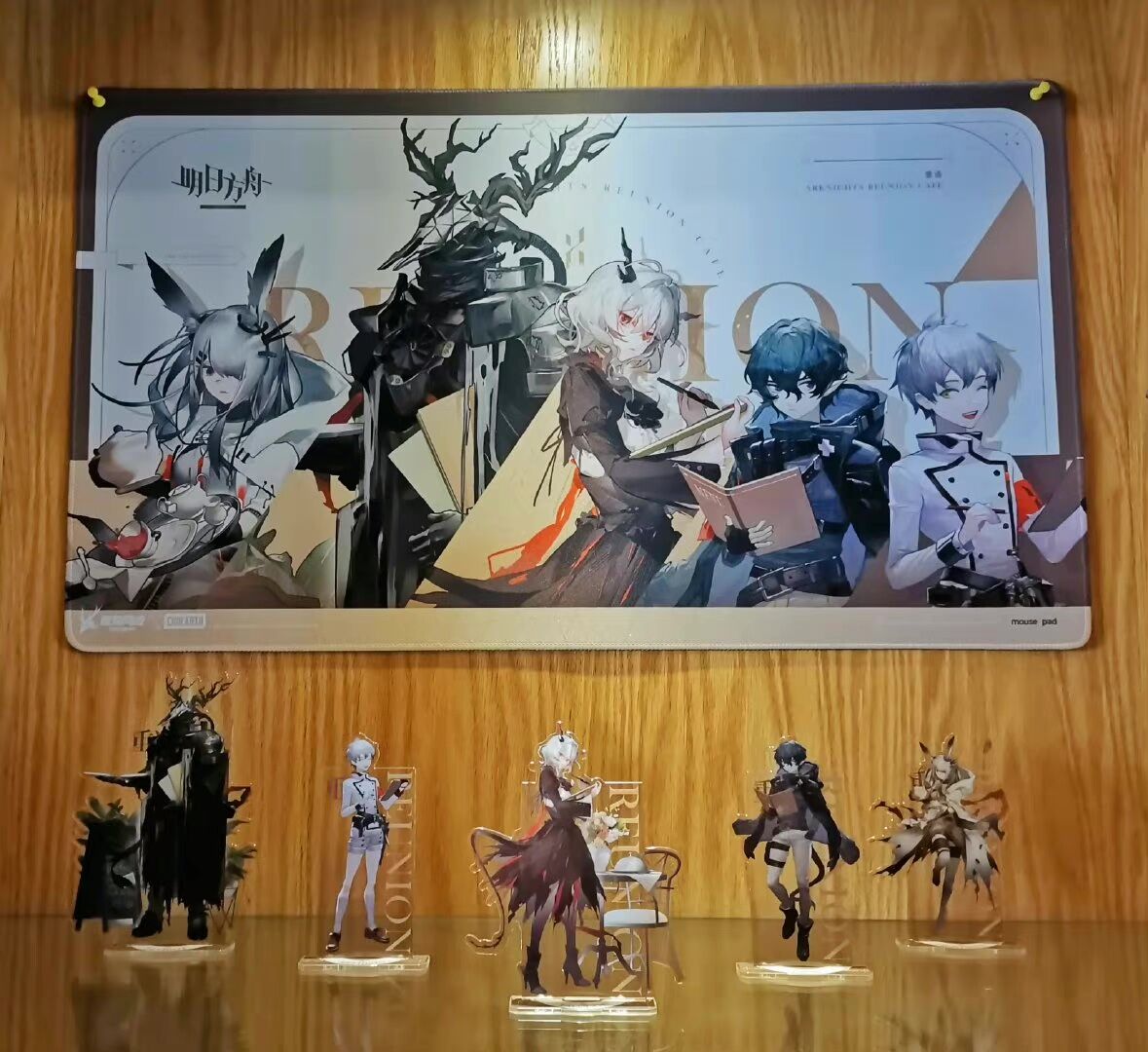 アークナイツ ❦コラボ　レユニオン 　アクリルスタンド　全種B アークナイツ コラボカフェ レユニオン タルラパトリオット