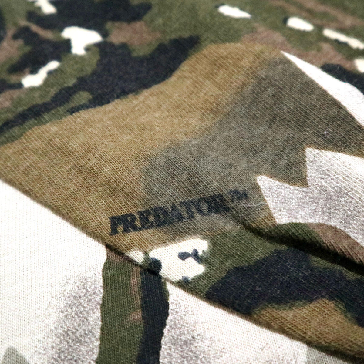 ポンパドー ビター 80s USA製 PREDATOR CAMO プレデターカモ 迷彩