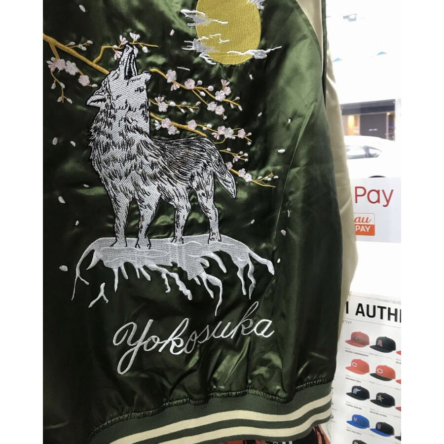 SALE】Yokosuka刺繍入り 横須賀発祥 スカジャン SUKAJAN 狼 オオカミ W...