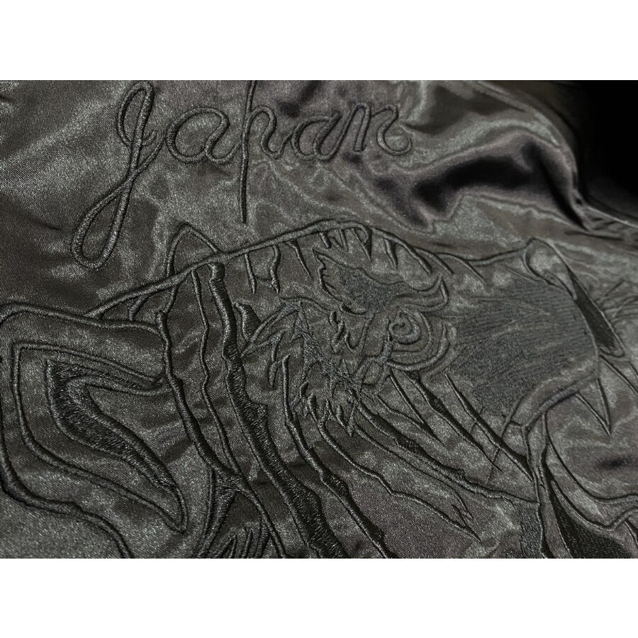 総刺繍 リバーシブル 横須賀発祥 スカジャン 横須賀ジャンパー Sukajan サテン 鷹 虎