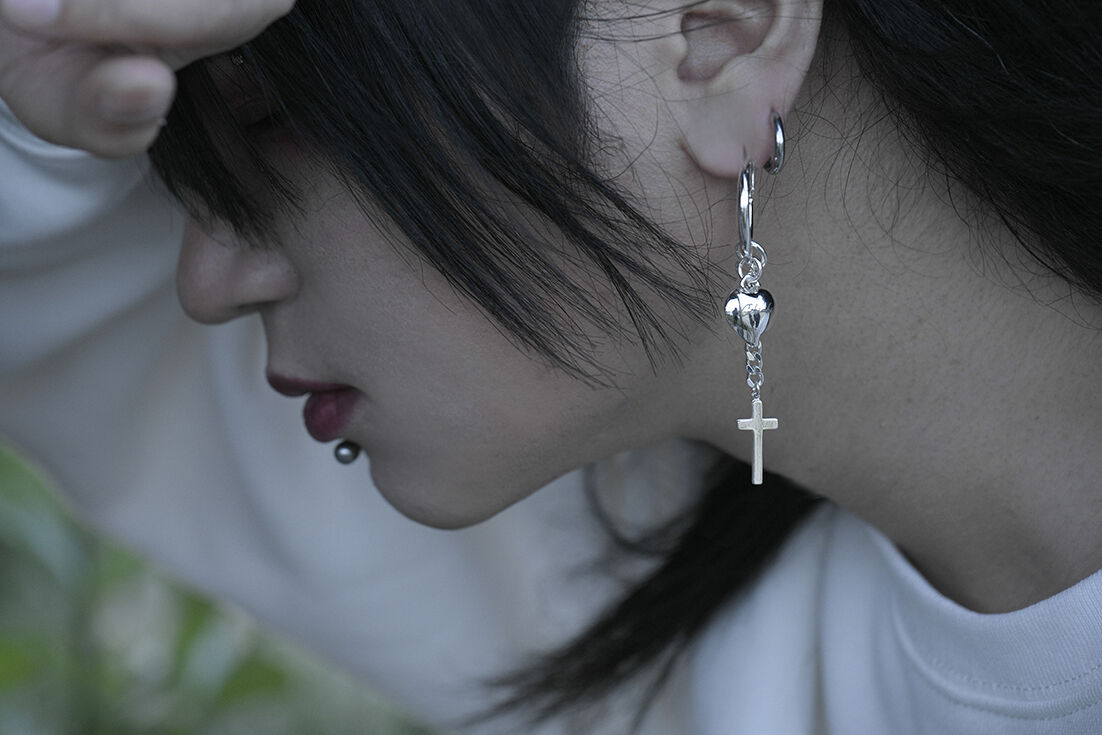 dezert 千秋プロデュースペアピアス(シルバー)