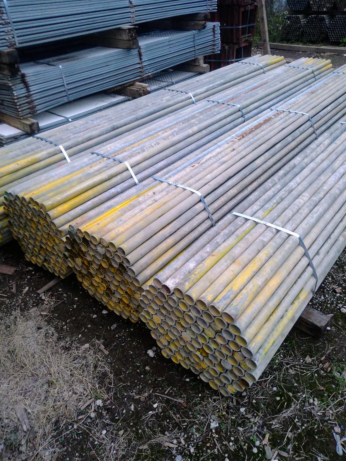 4m単管パイプ100本セット税別