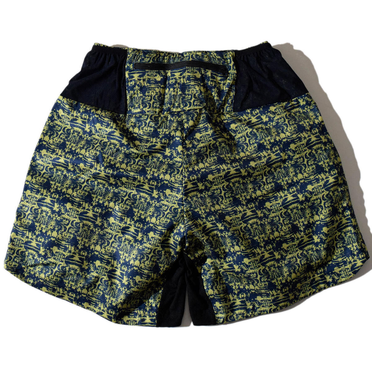 Cheptegei Shorts(Olive) E2107522 | ELDORESO【OFF... Cheptegei Shorts(Olive) E2107522 | ELDORESO【OFF...