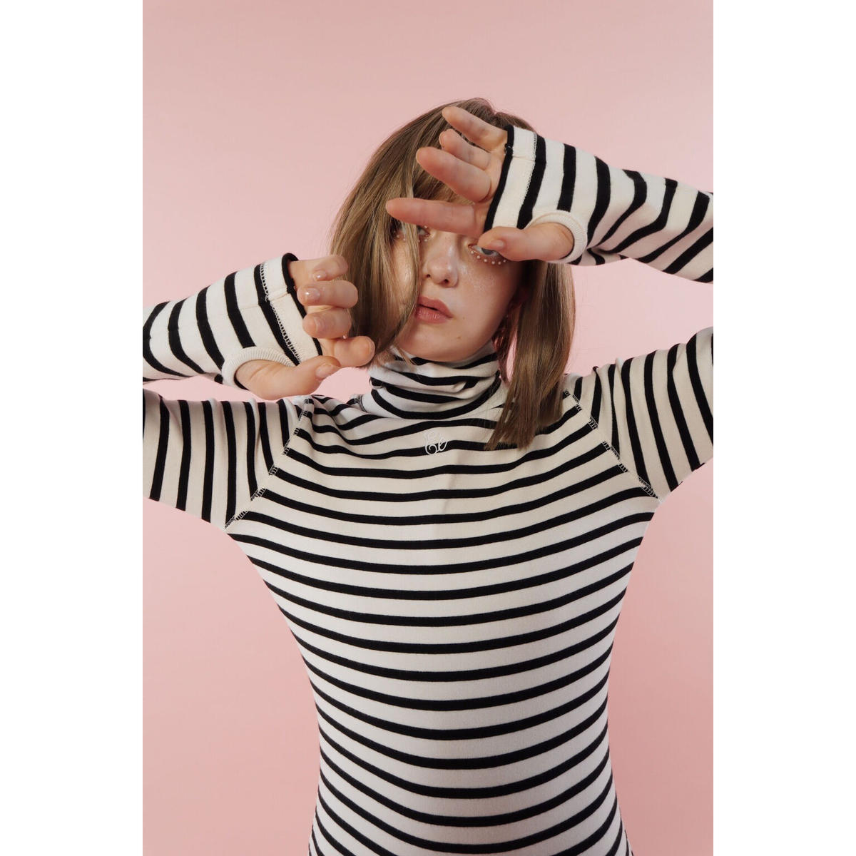 Eé finger hole high neck mini onepiece border |...
