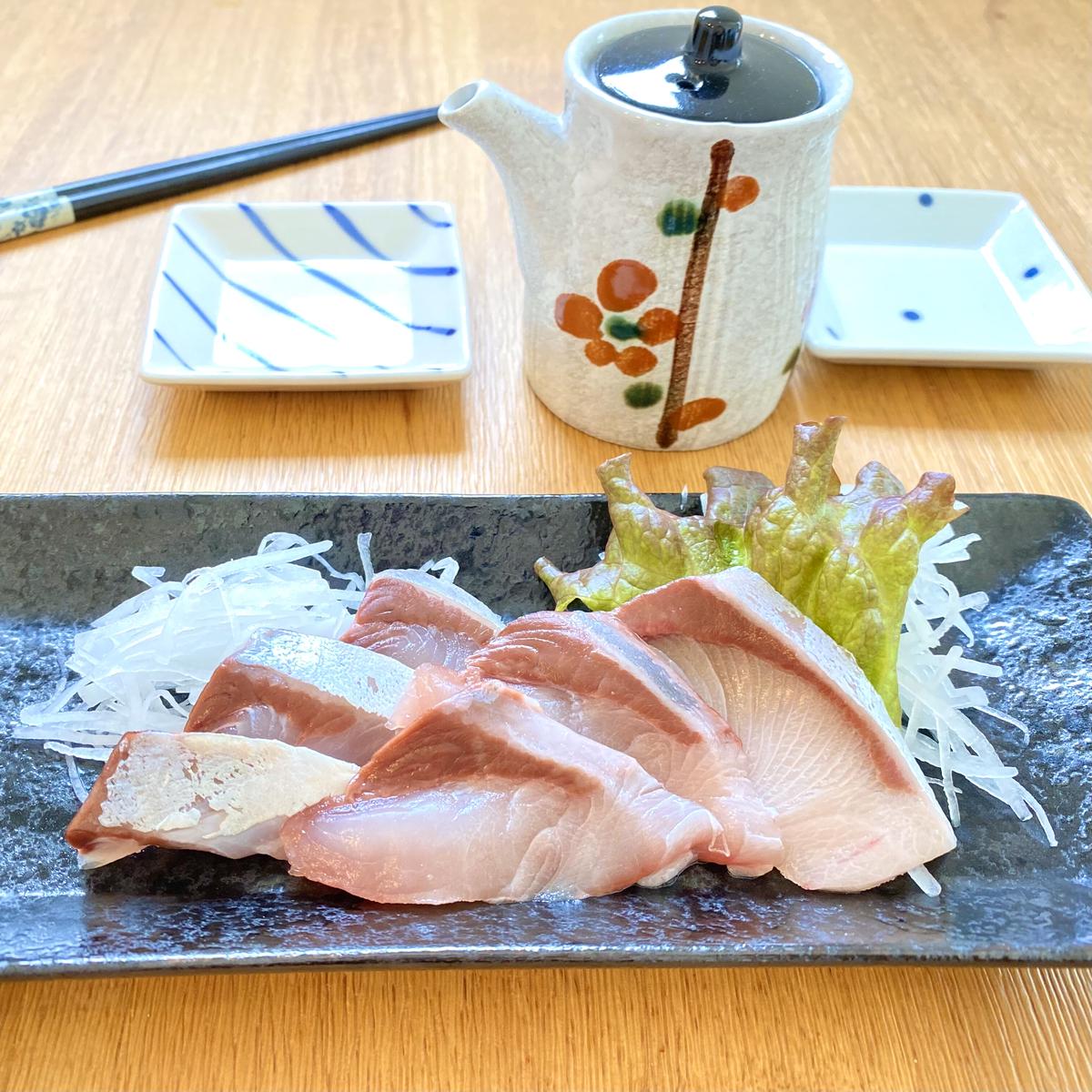 1人から楽しめる 冷凍のお刺身 ハマチ 50g Esperance となりの魚や