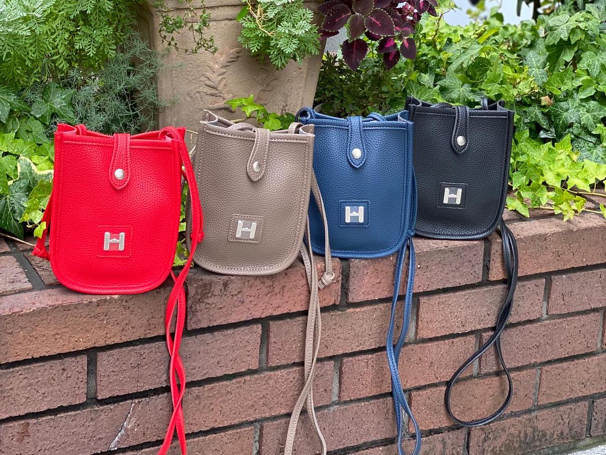 Hマーク ポシェット ショルダーバッグ Farge