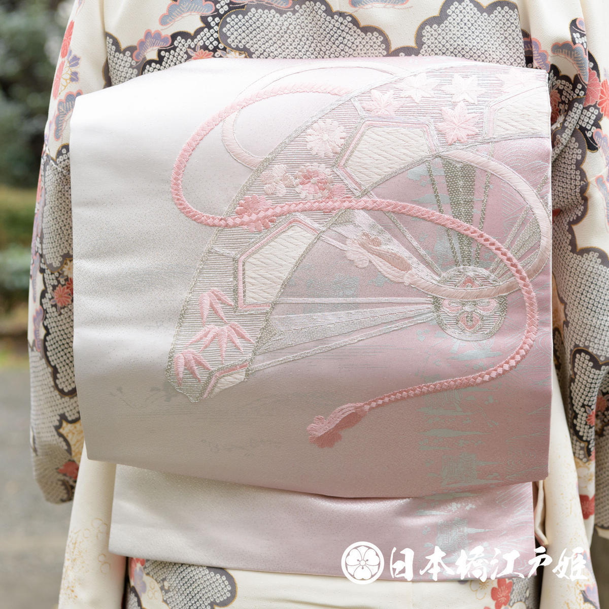 0378 名古屋帯 優品 Aランク美品 正絹 ピンク 御所車 組紐 刺繍 銀通し