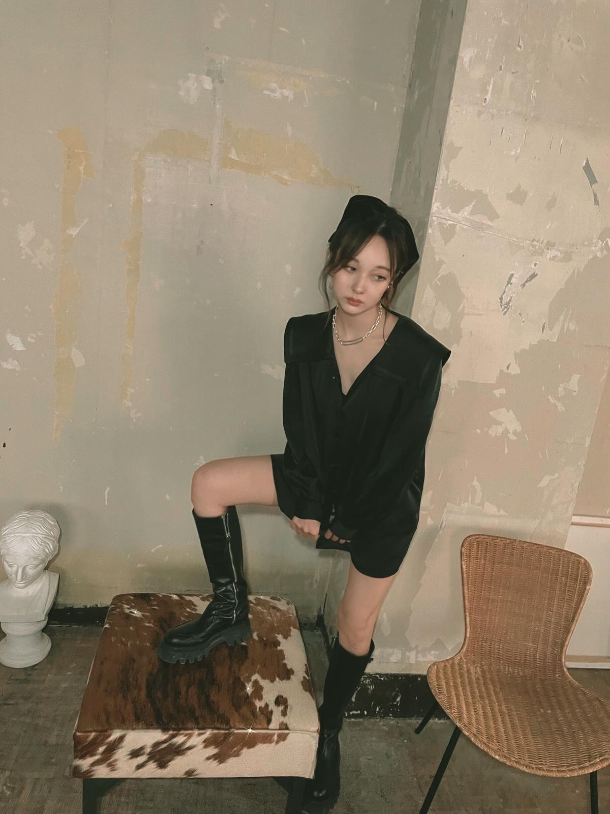 セーラーカラーブラウス / Sailor collar Blouse | FICTION TO...