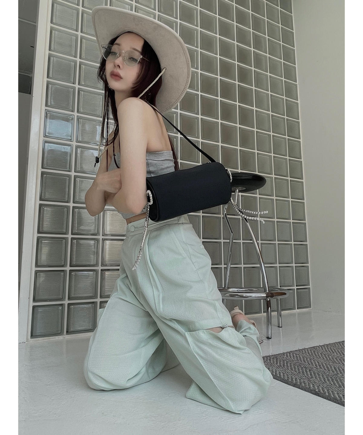 Bijou Ribbon Round Bag / ビジューリボンラウンドバッグ