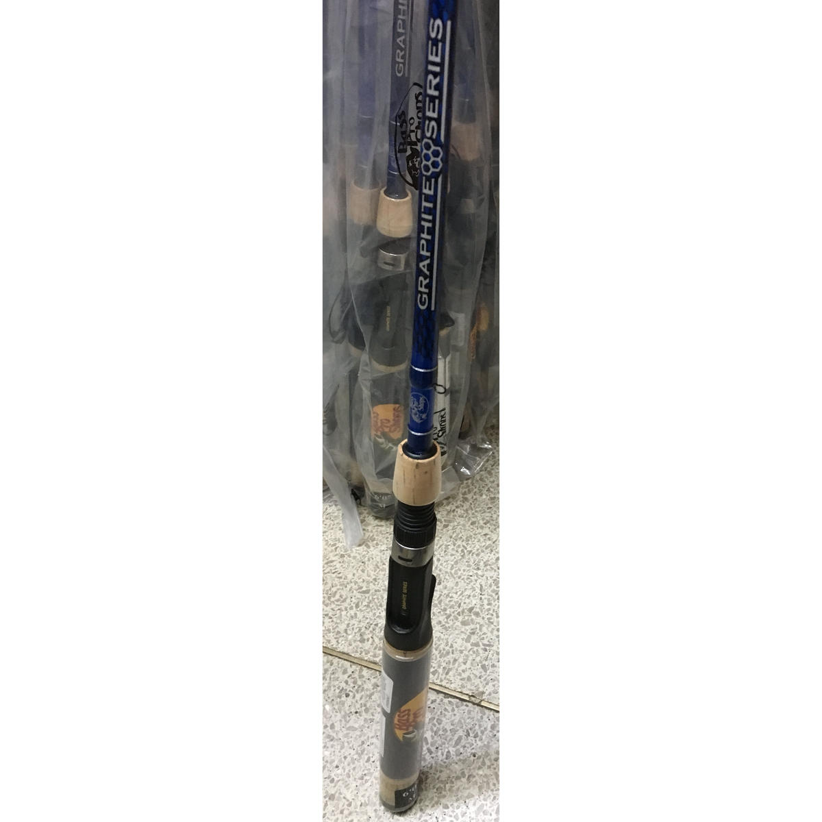 いわゆる小手先ジャークを矯正できる1機種 王道ジャーキング入門の最初の1本目としても最適 上級