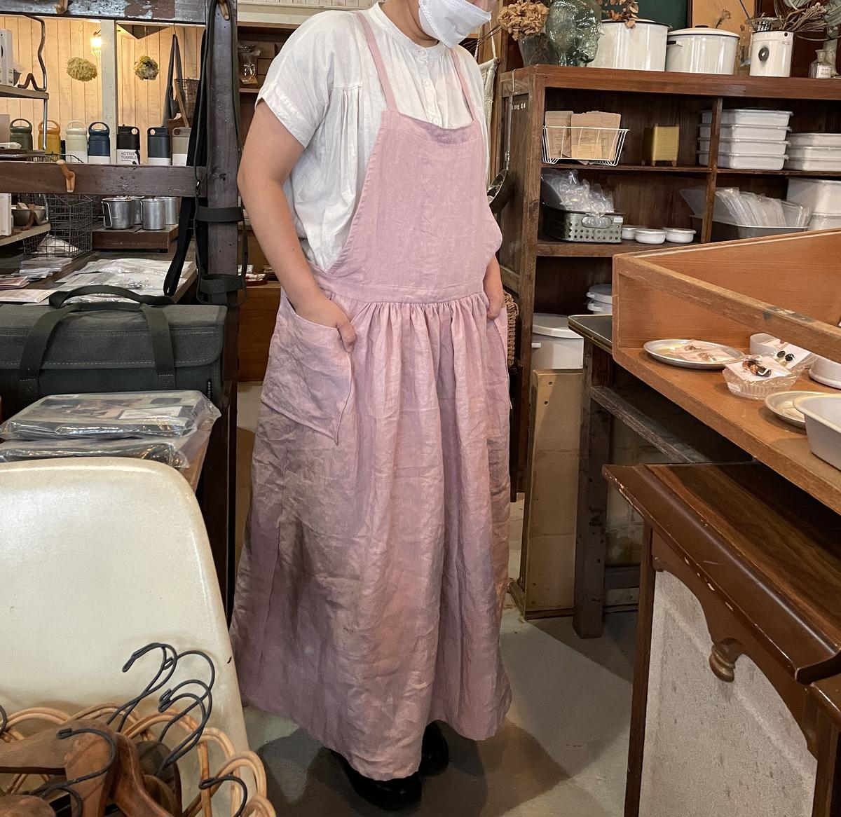 Fueta 外出したくなる洋服みたいなエプロンドレス | FUETA